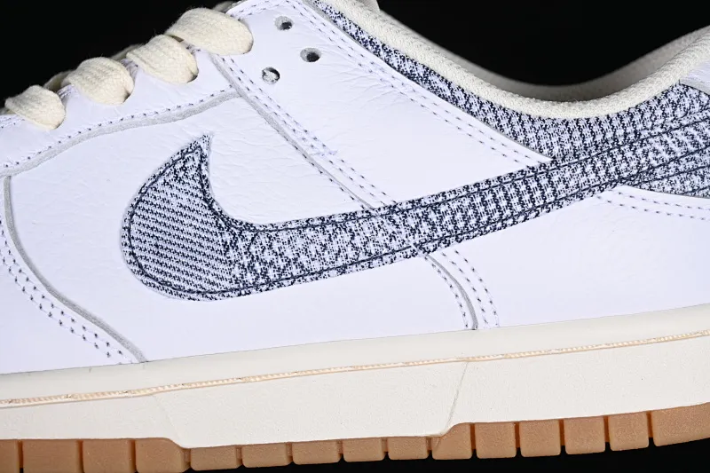 All categories Nk SB Dunk series Nk SB Dunk Low low-top sneakers J version Nk Dunk Low "Washed Denim" washed denim SB dunk series low-top casual sports skateboard shoes FN6881-100